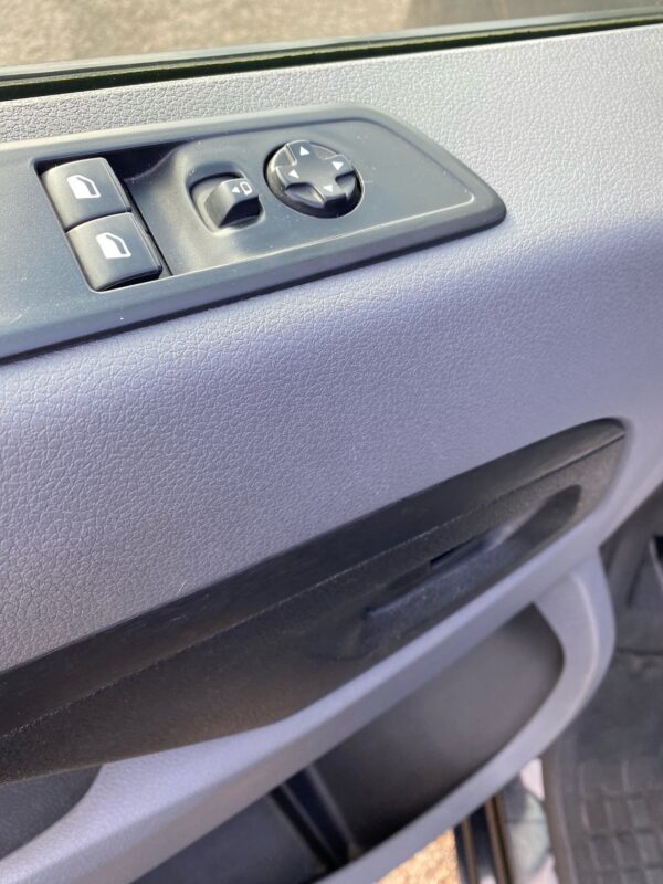 Peugeot Expert 2,0 BlueHDi 122 L2 Premium Van d - Image 11