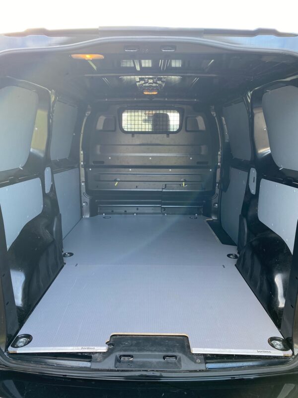 Peugeot Expert 2,0 BlueHDi 122 L2 Premium Van d - Image 19