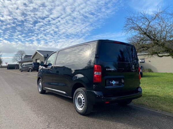 Peugeot Expert 2,0 BlueHDi 122 L2 Premium Van d - Image 4