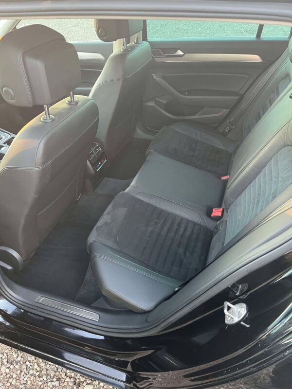 VW Passat 2,0 TDi 150 Highline Premium Variant DSG 5d - Image 9