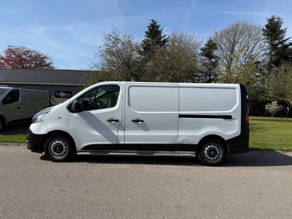 Renault Trafic T29 Kølebil 1,6 dCi 125 L2H1 d - Image 2